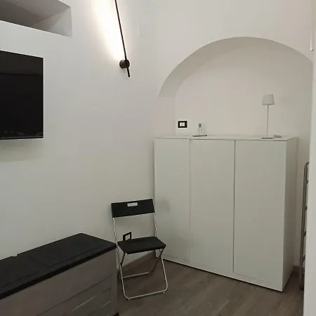 Neruda Chic House Sant'angelo 公寓 *